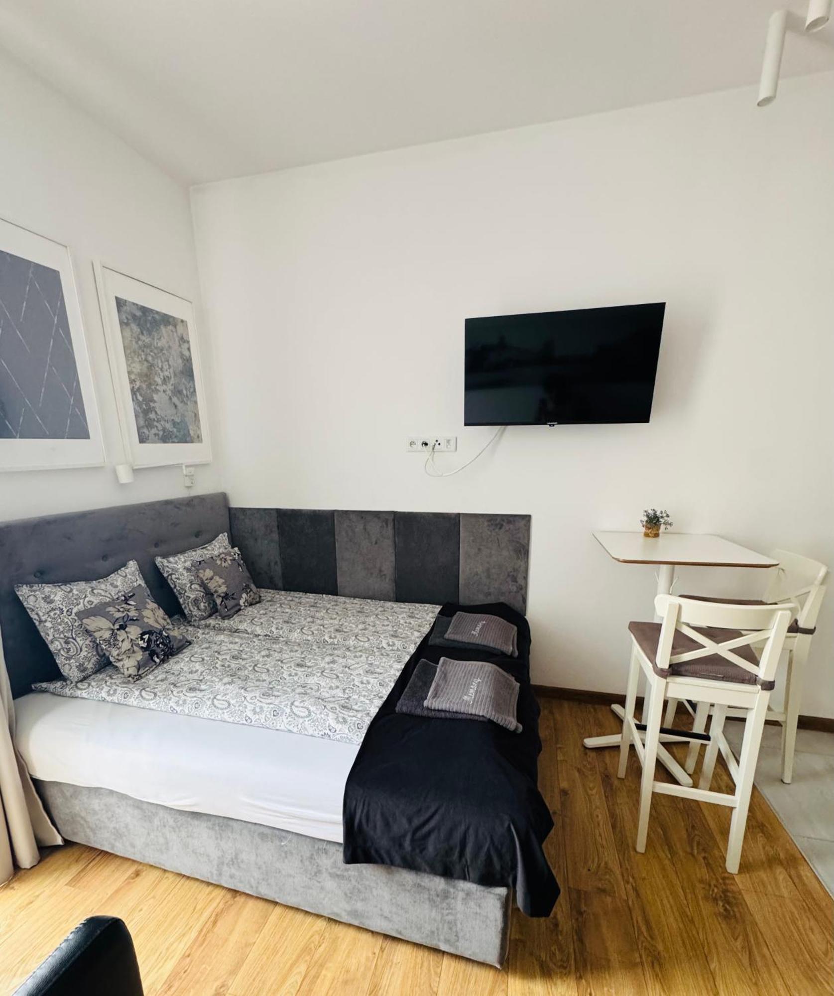 Memory Apartments, Krakow